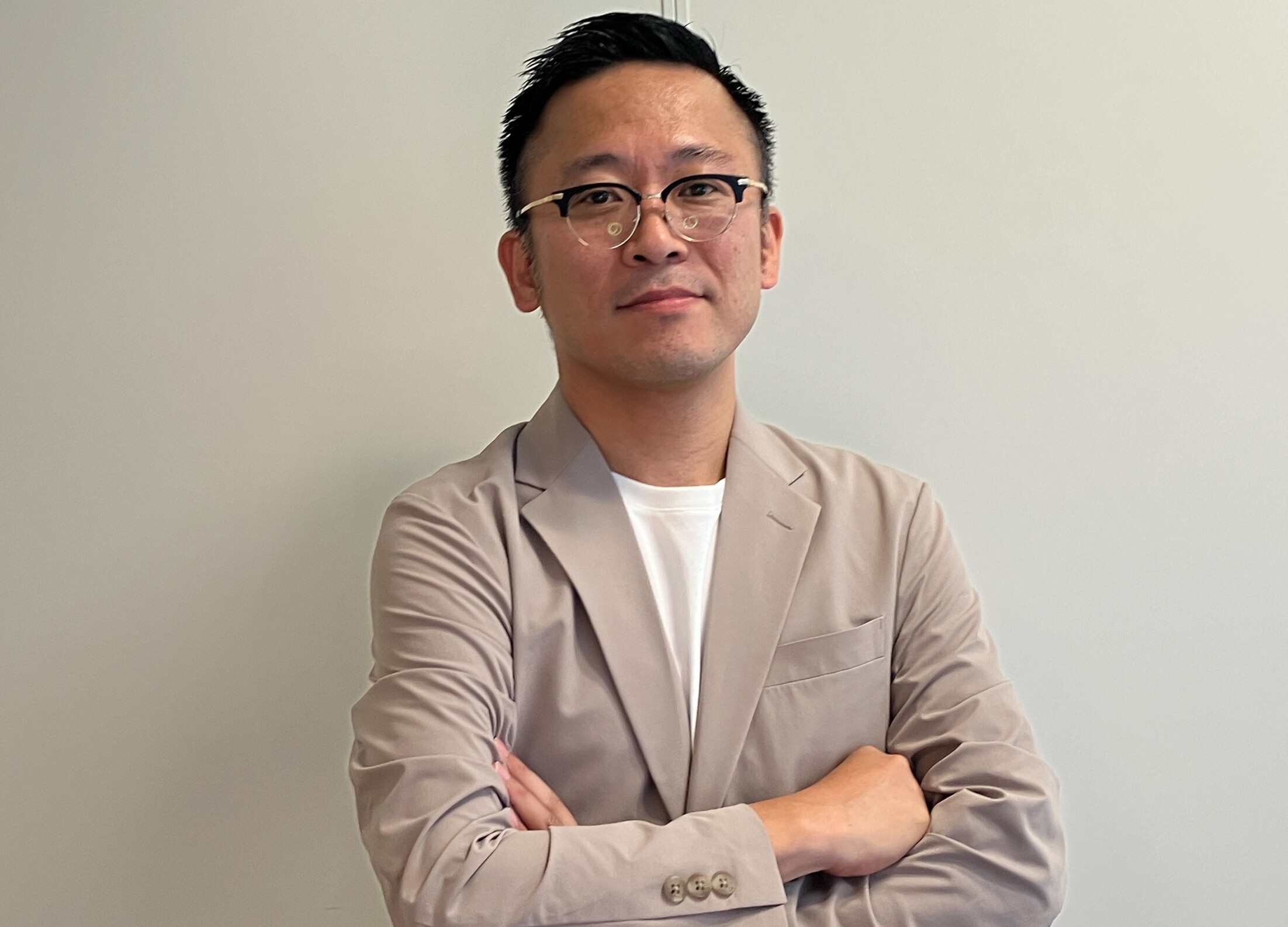 村谷一成バストアップ